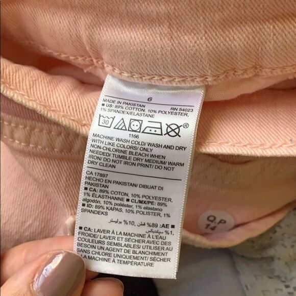 Old Navy Pink Shorts - Picture 8 of 10